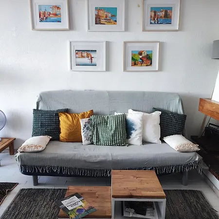 Des Coteaux Du Preconil